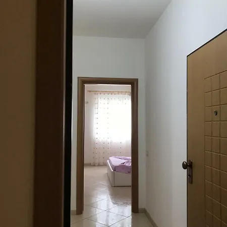 Tina Apartament Wlora